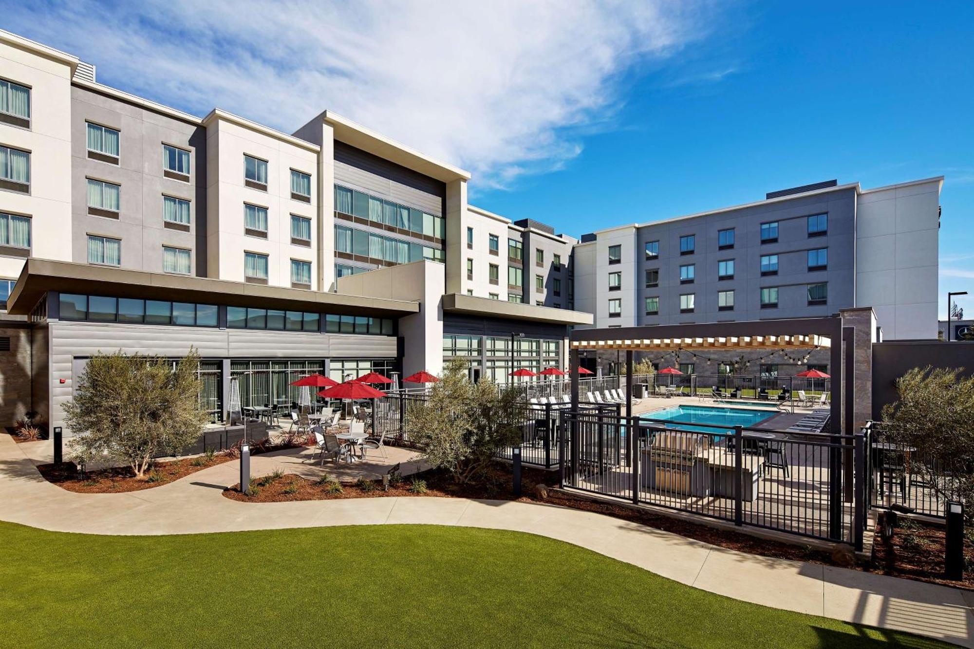 Hampton Inn Long Beach Airport, Ca Exterior foto